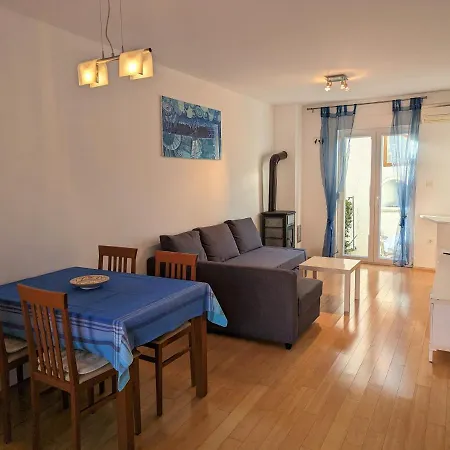 Cozy Fritz With Garage Rovinj